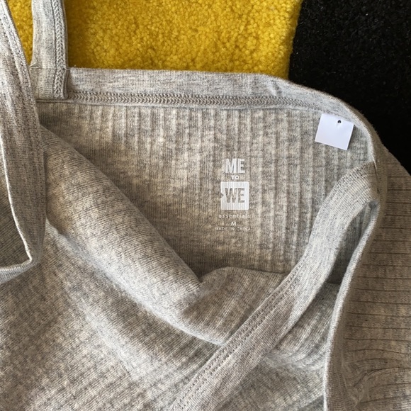 Me To We • PacSun Essentials Ribbed Tank • M - Picture 3 of 4